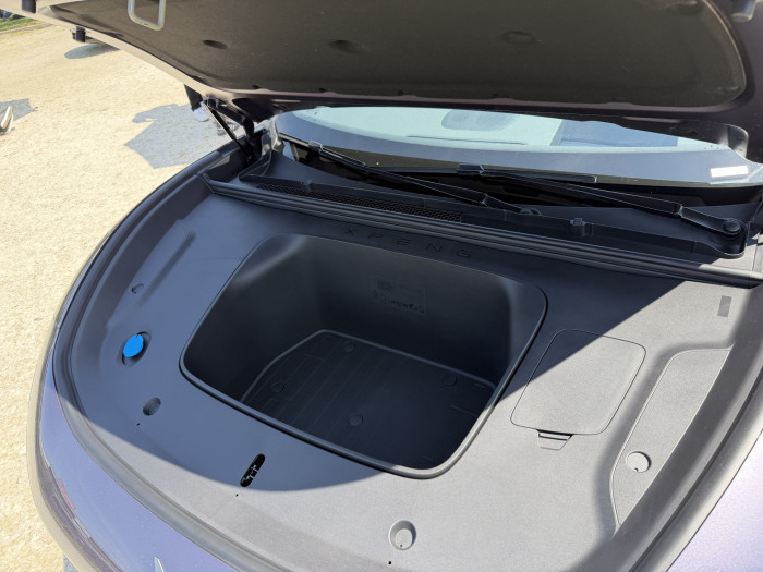 Der L03 hat auch einen Frunk. (Bild: Dirk Kunde/Golem)